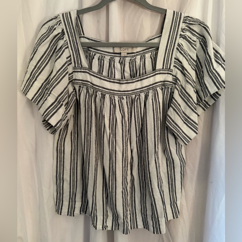 Loft large linen like lightweight stripes short sleeve top